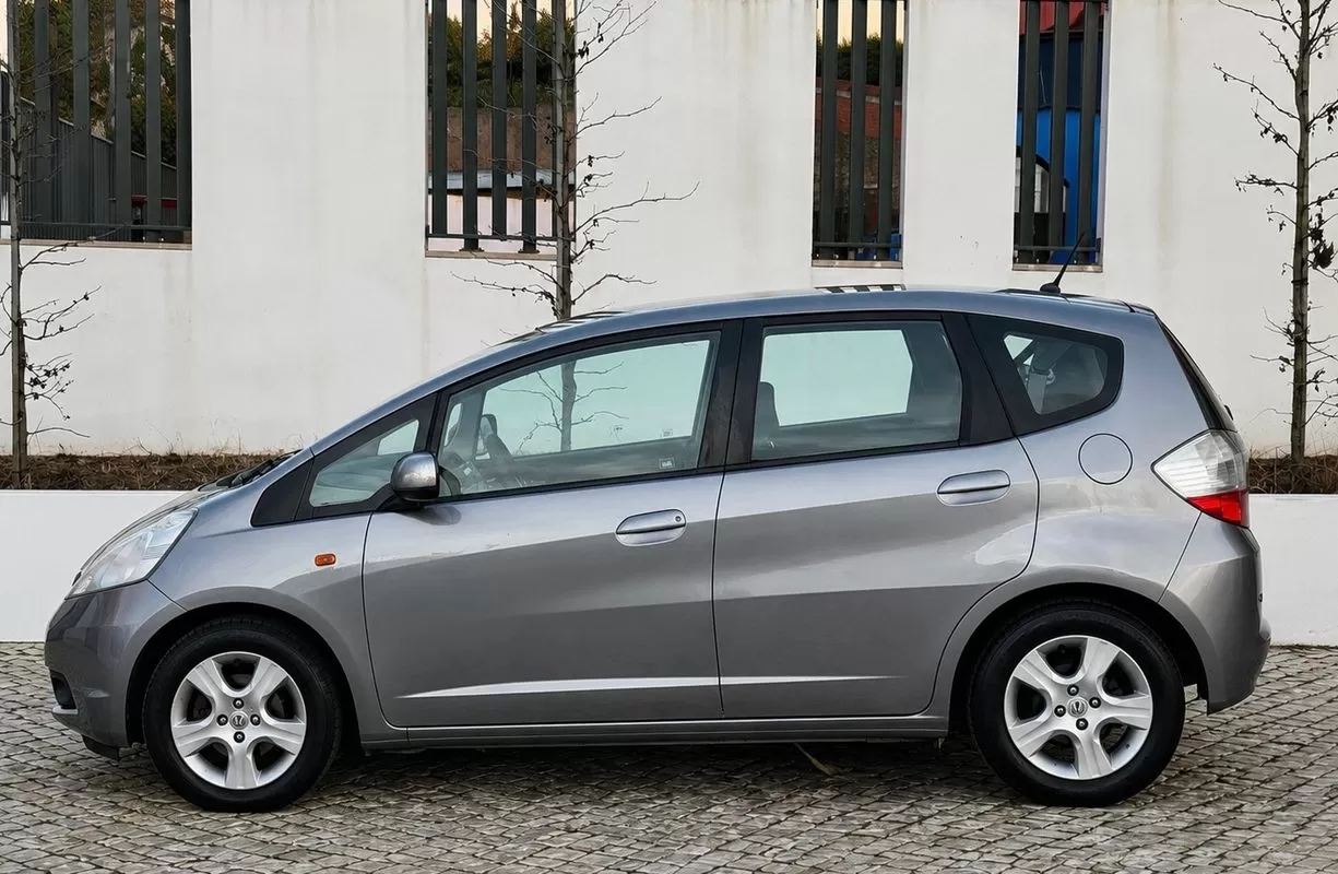 Honda Jazz 1.2 i-VTEC City - foto 4