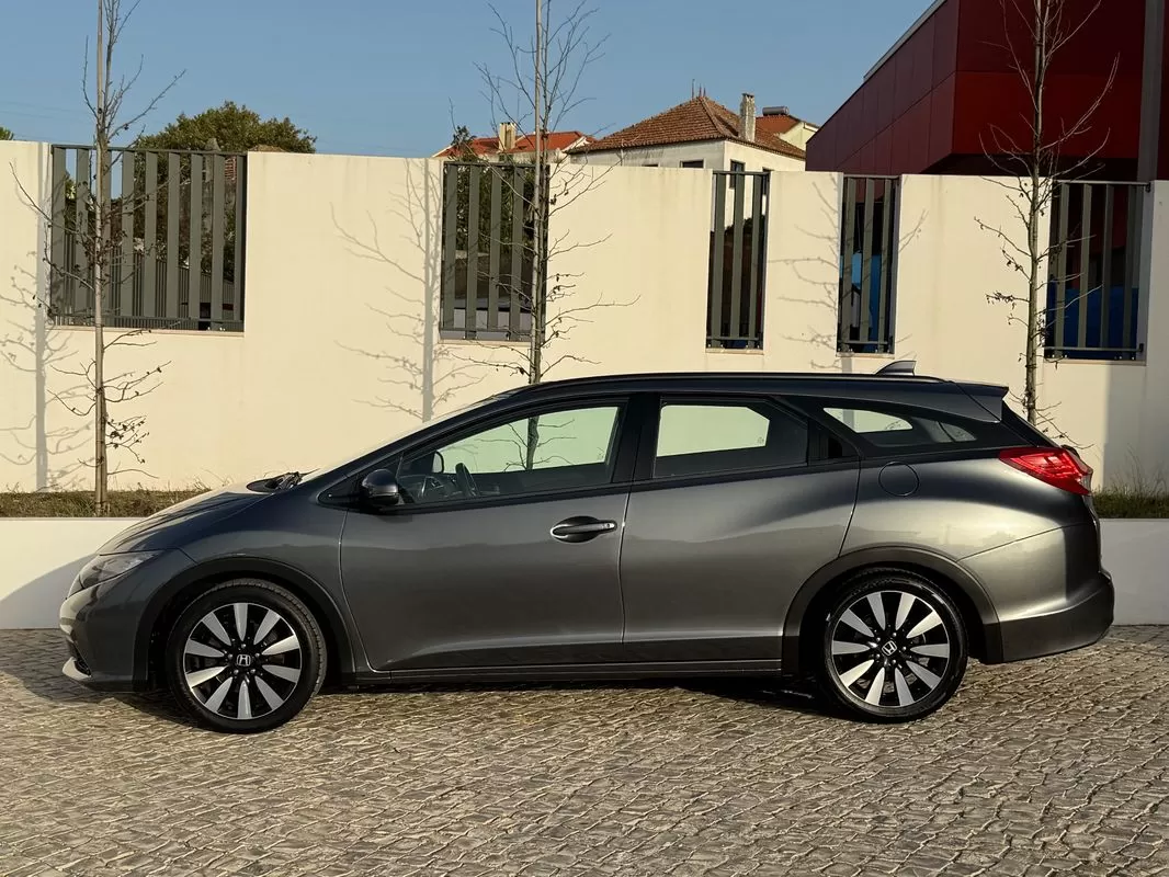 Honda Civic Tourer 1.6 i-DTEC Elegance - foto 4