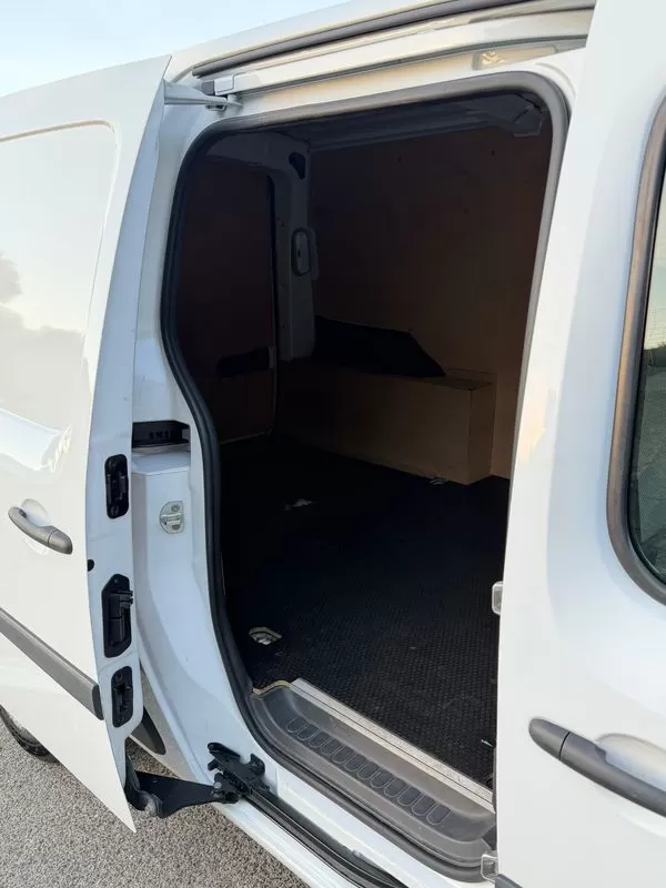 Renault  KANGOO MAXI / 3 LUGARES/ IVA/ GARANTIA - foto 6