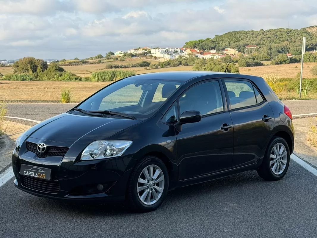 Toyota Auris 1.4 VVT-i AC - foto 2