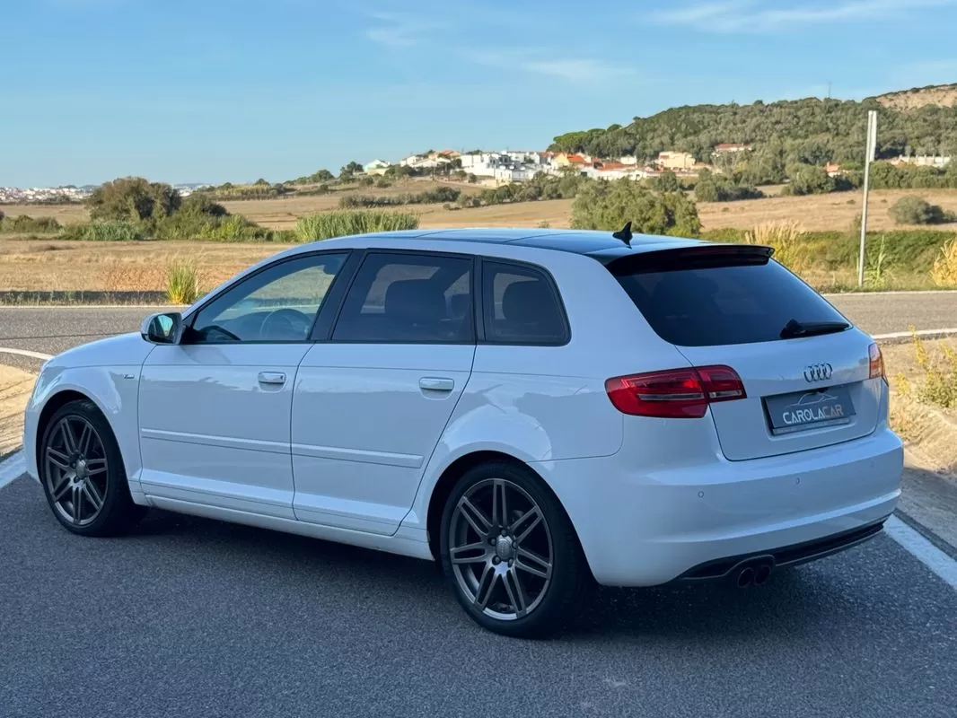 Audi A3 Sportback 2.0 TDi S-line - foto 6