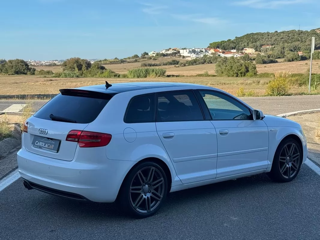 Audi A3 Sportback 2.0 TDi S-line - foto 7