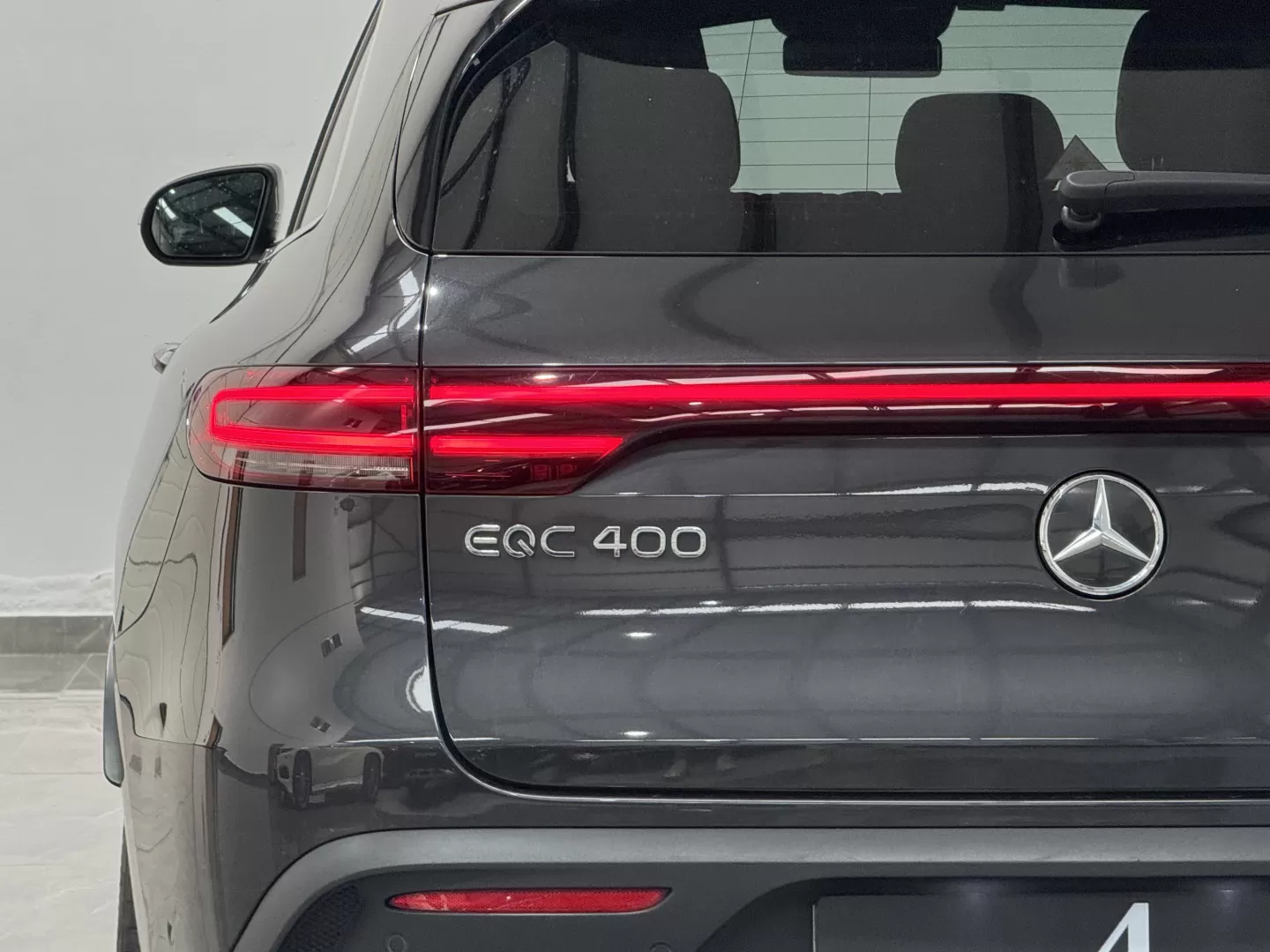 Mercedes-Benz EQC 400 AMG Line - foto 6