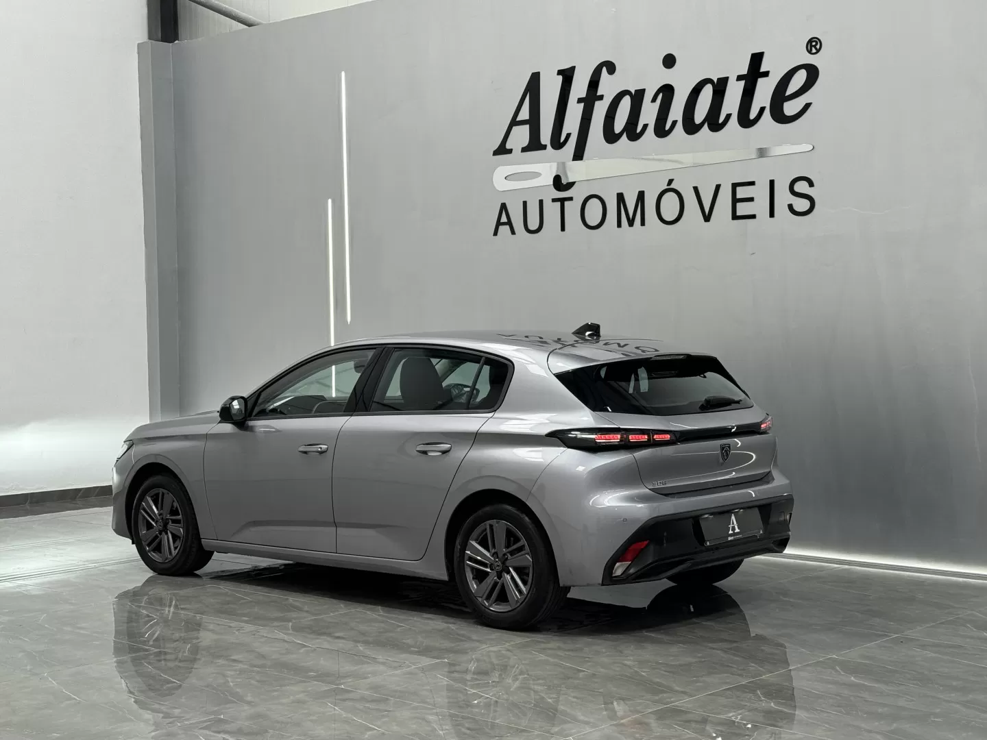 Peugeot 308 1.2 - 130cv Active - foto 2