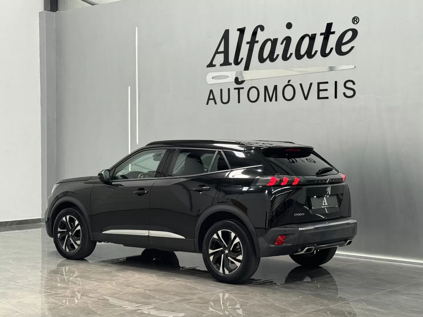 Peugeot 2008 1.2 Allure 130cv - foto 4