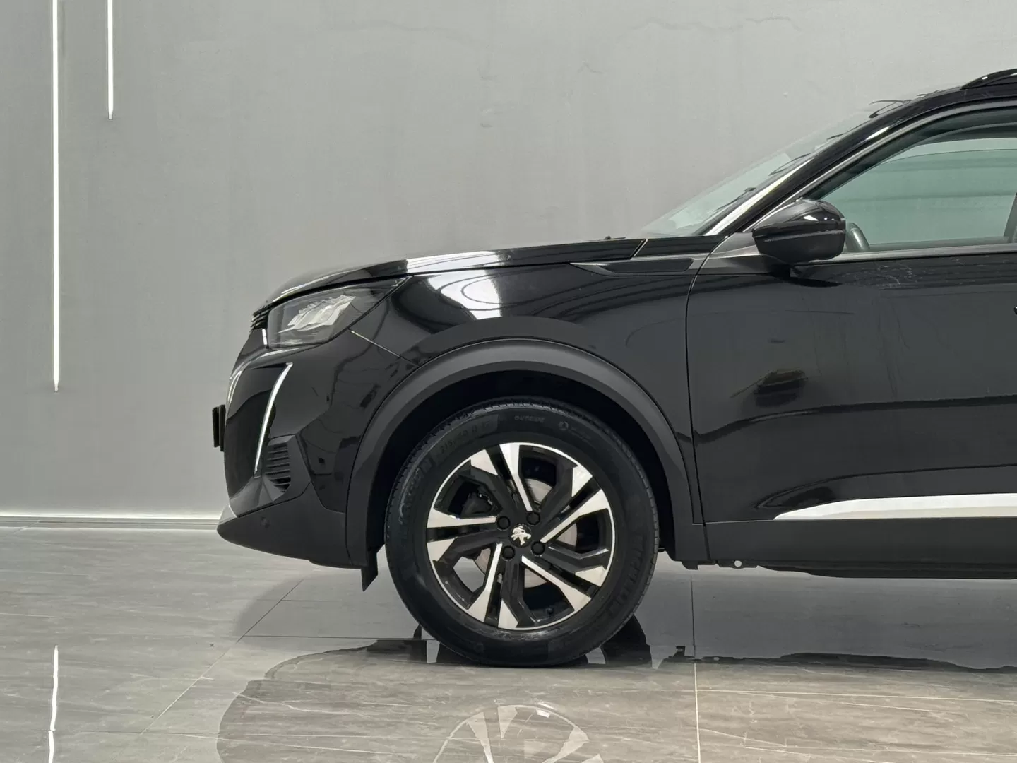 Peugeot 2008 1.2 Allure 130cv - foto 8