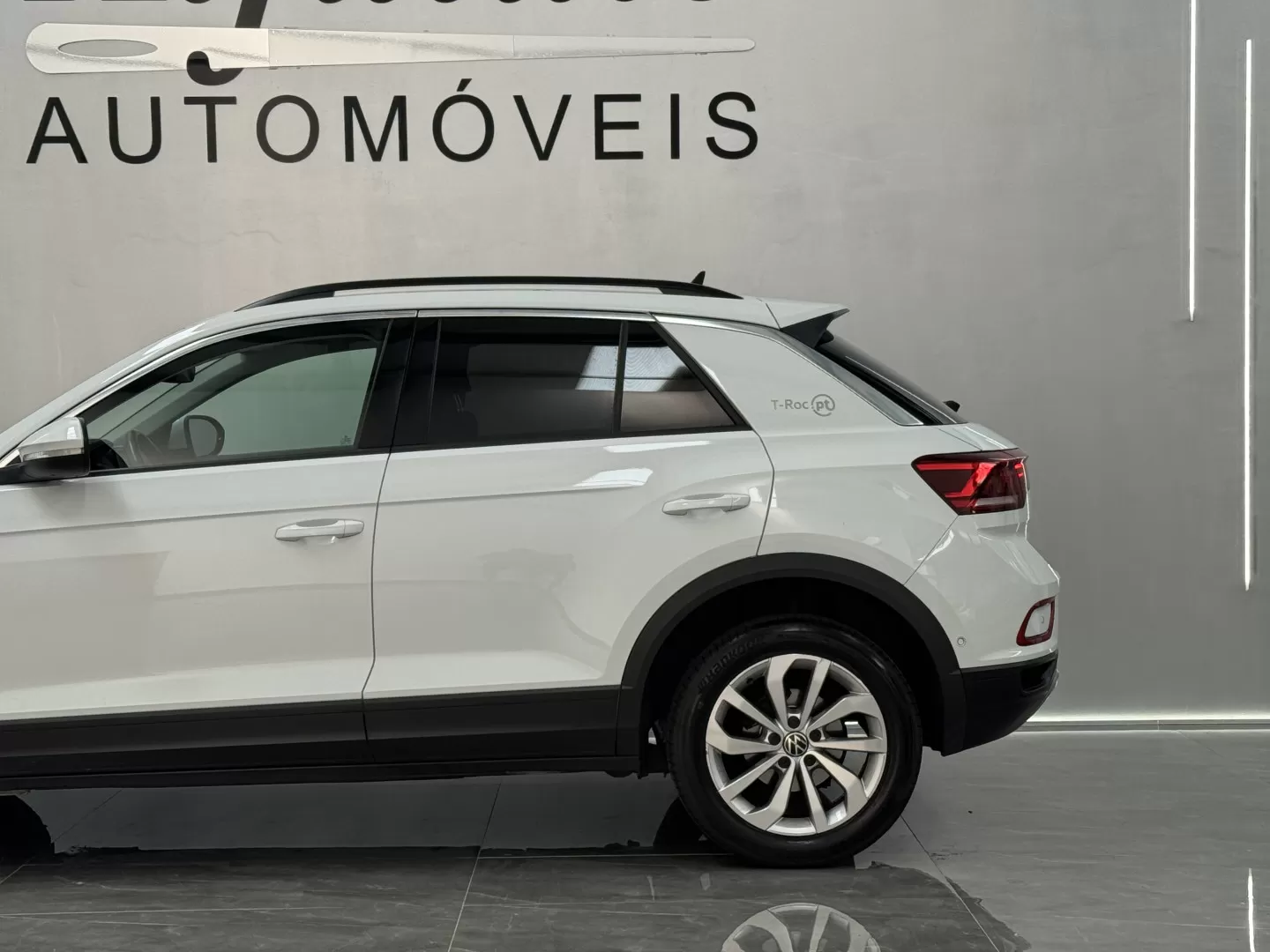VW T-Roc 1.0 TSI - foto 6