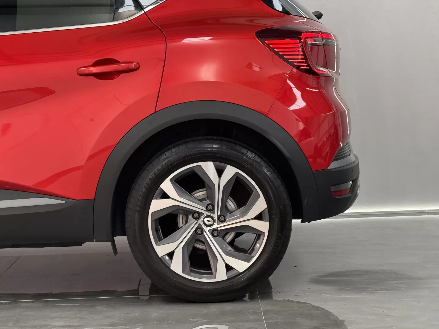 Renault Captur 1.0 RS Line - foto 8