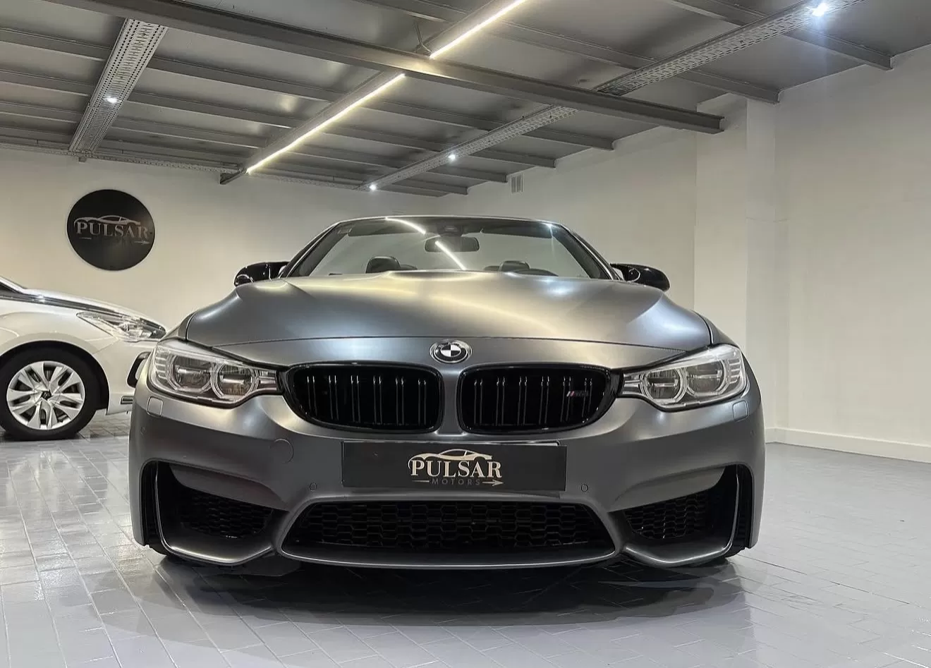 BMW M4 Auto - foto 7