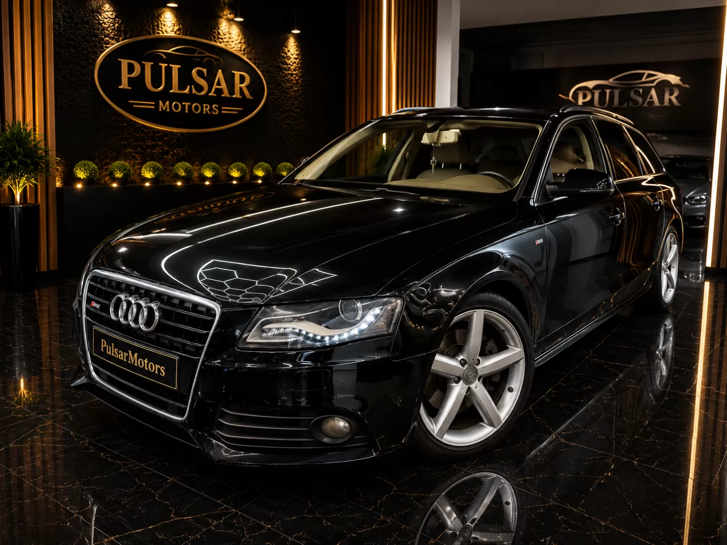 Audi A4 Avant 2.0 TDI multitronic S-line