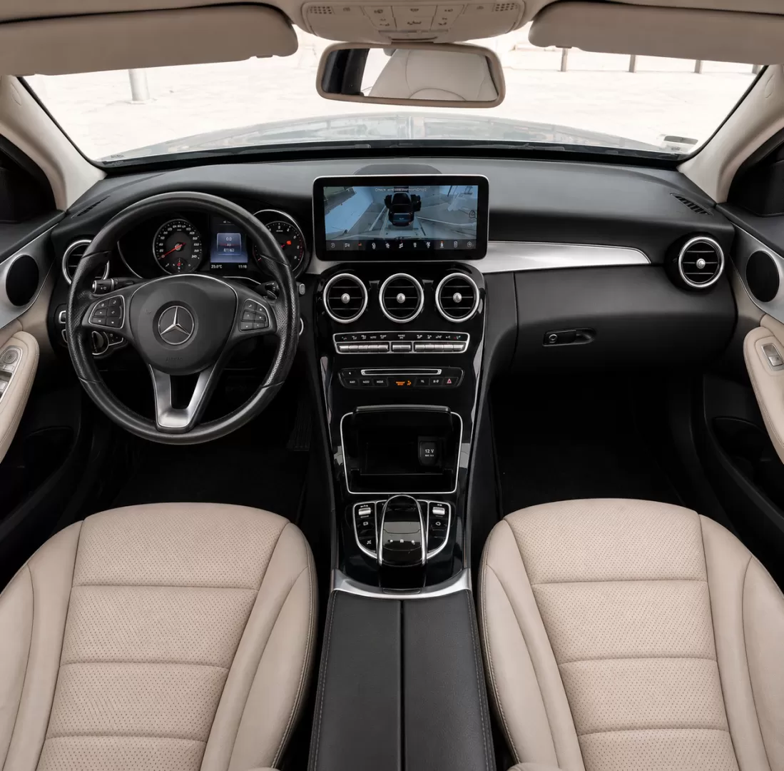 Mercedes-Benz C 350 e - foto 7