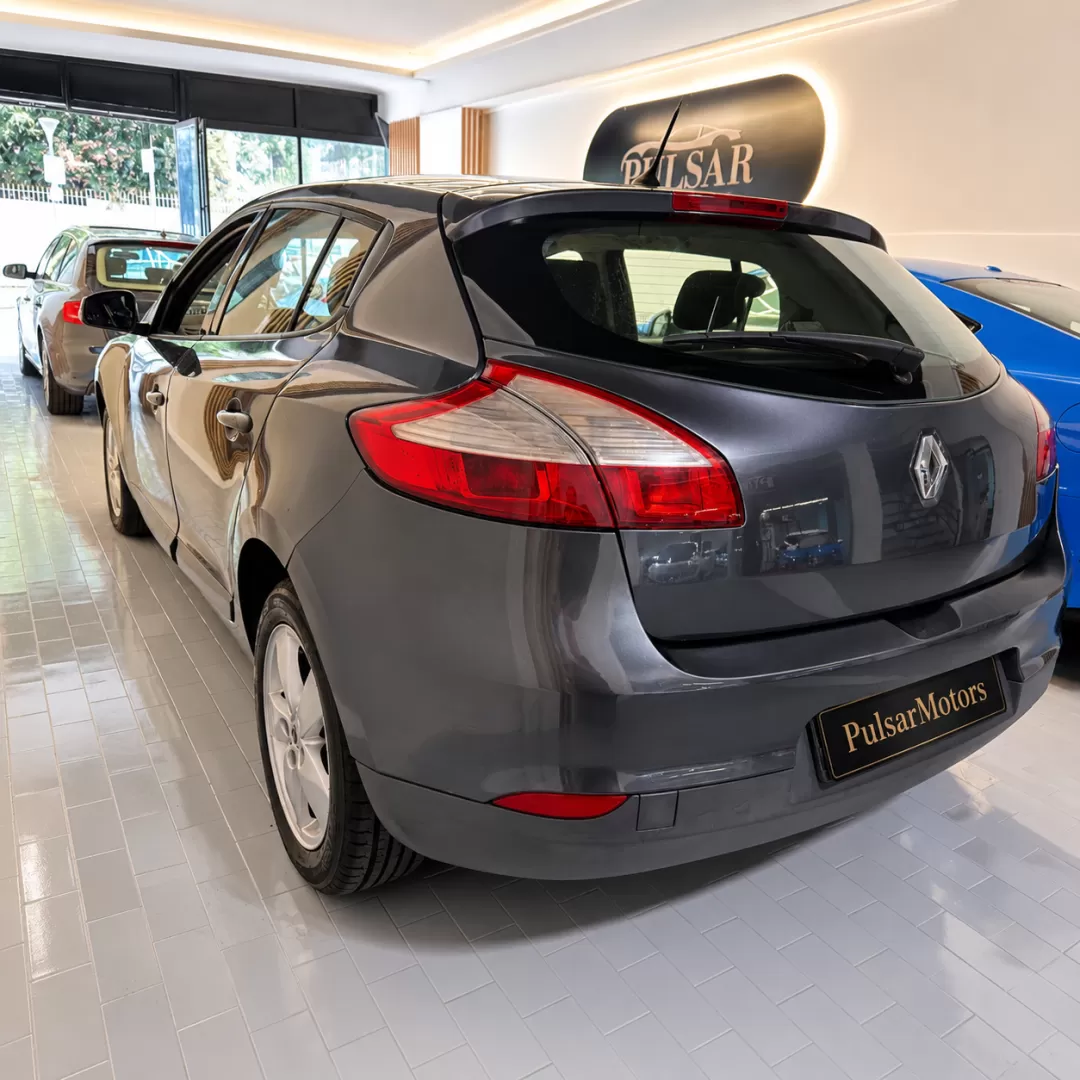 Renault Mégane 1.5 dCi Dynamique - foto 2