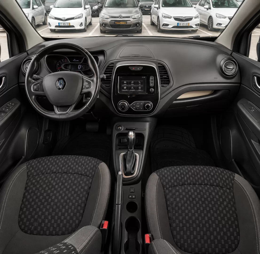 Renault Captur 1.5 dCi - foto 8
