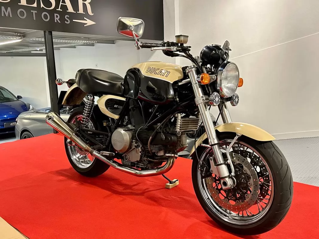 Ducati GT 1000 Sport Classic