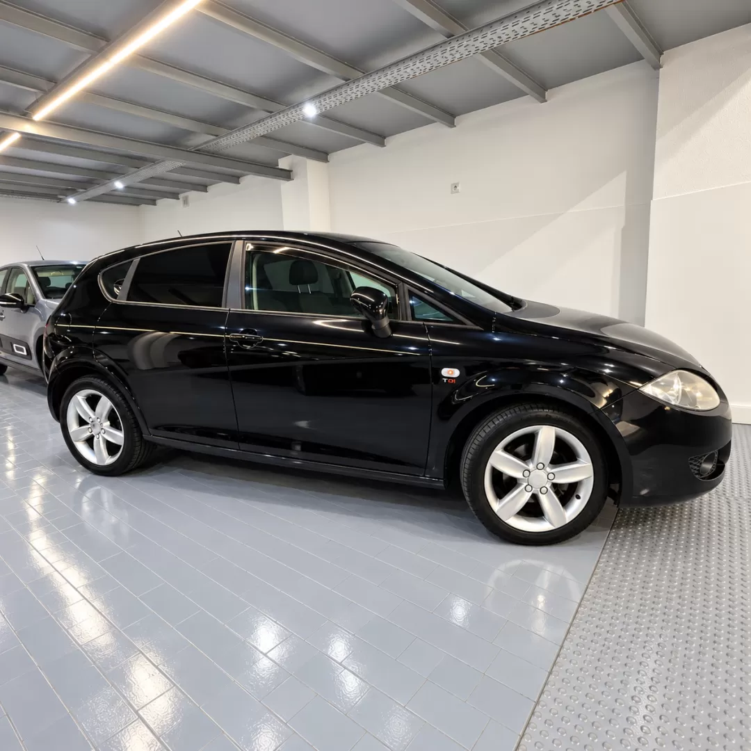 Seat Leon 1.9 TDI Sport - foto 2