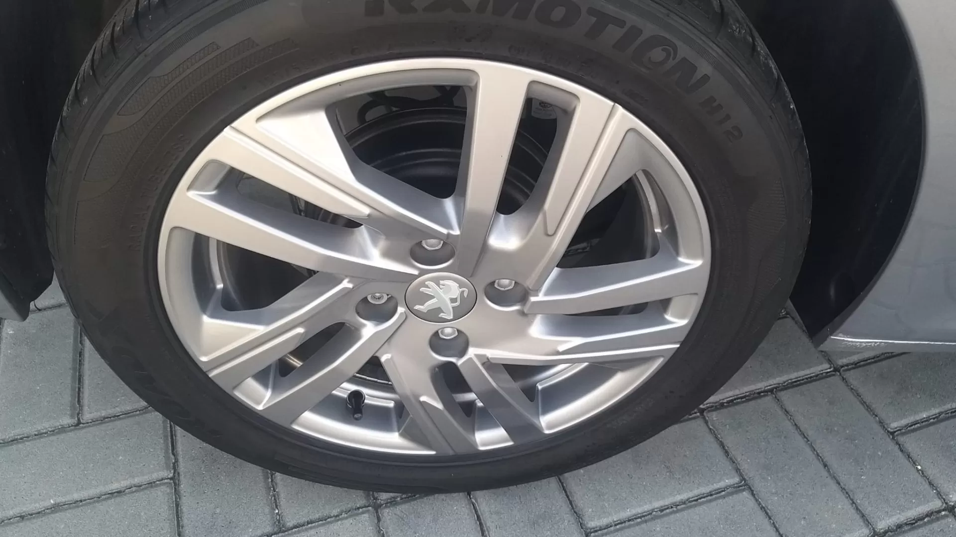 Peugeot 208 1.2 PureTech Active Pack - foto 4