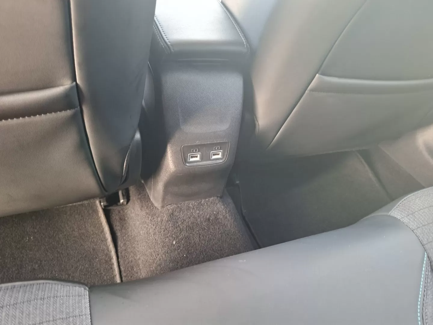 Peugeot 208 1.2 PureTech Allure Pack - foto 4