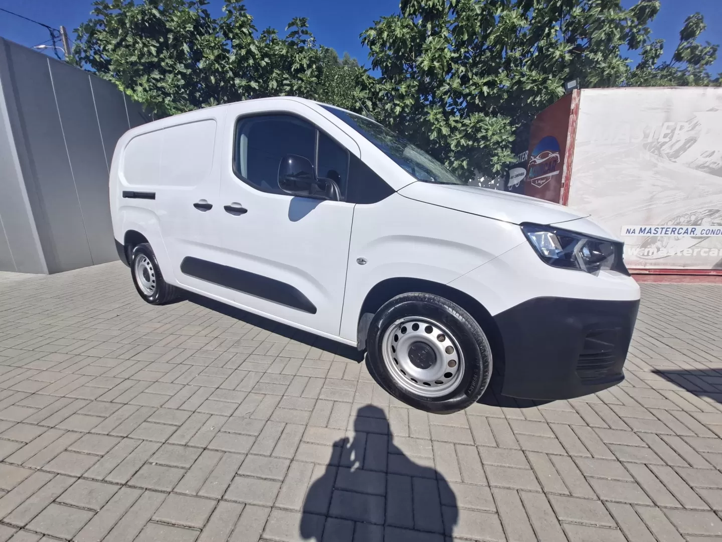 Peugeot  Partner Longa 3 Lug - foto 2