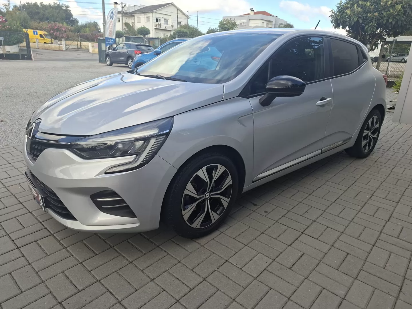 Renault Clio 1.0 TCe Evolution - foto 2
