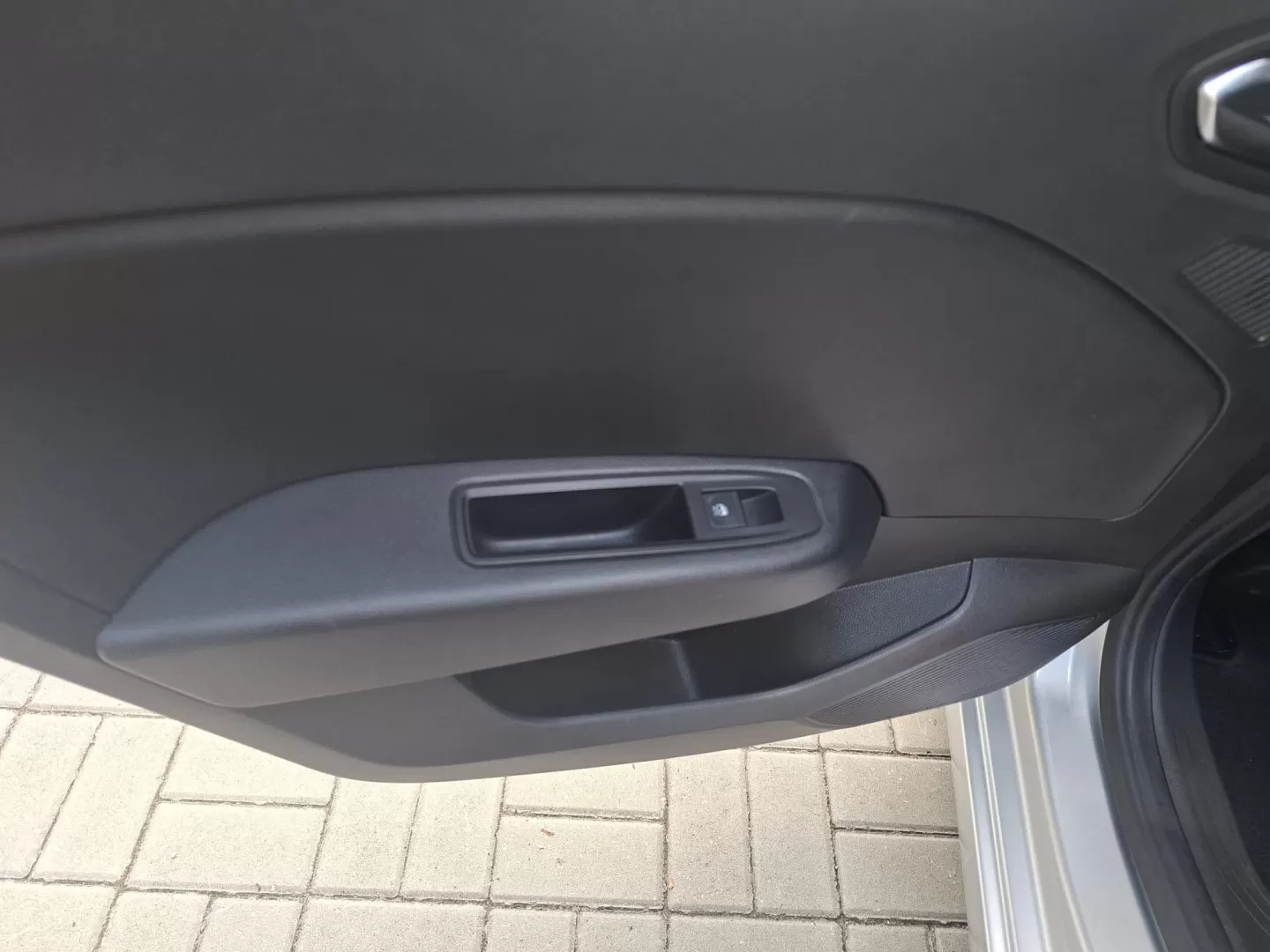 Renault Clio 1.0 TCe Evolution - foto 4