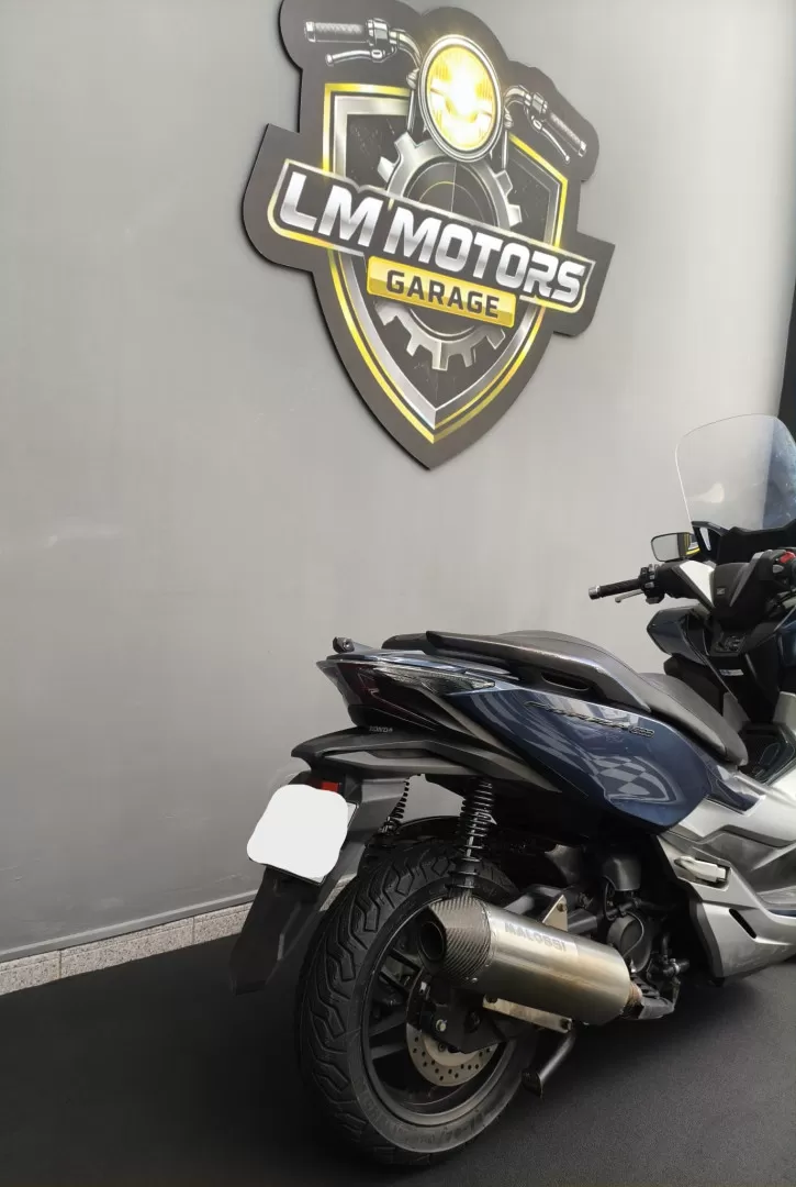 Honda Forza 300 - foto 3