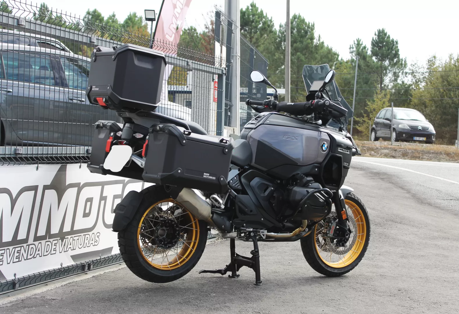 BMW R 1300 GS Adventure TripleBlack - foto 6