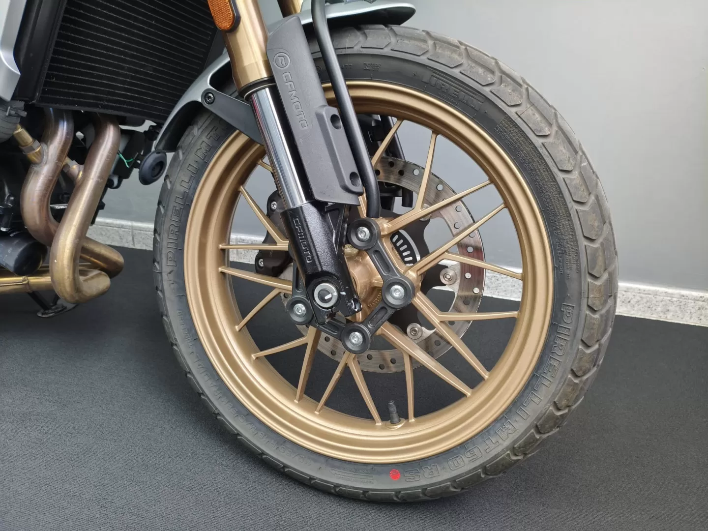 CF Moto 700CL-X Heritage Abs - foto 5