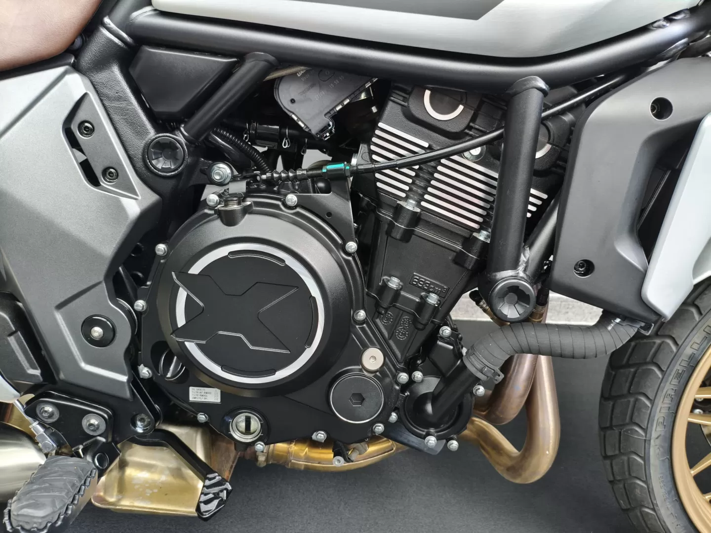 CF Moto 700CL-X Heritage Abs - foto 7