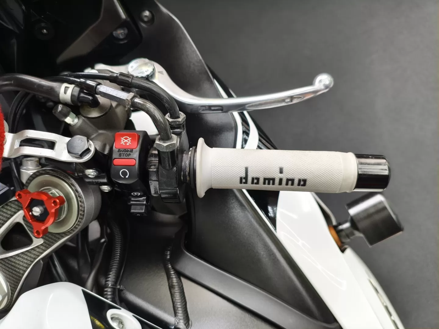 Honda CBR 1000 RR - foto 7