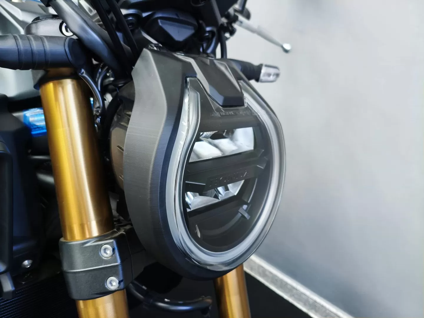 Honda CB 650R Eclutch - foto 4