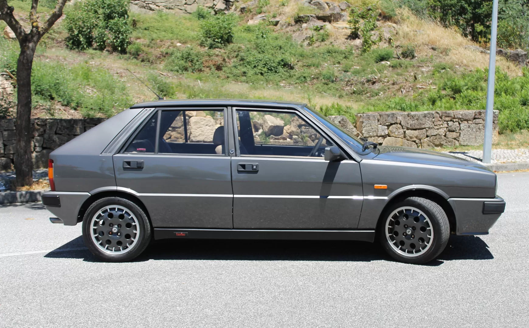 Lancia Delta 1.6 HF Turbo - foto 5