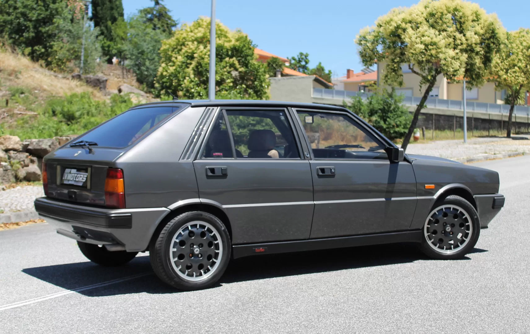 Lancia Delta 1.6 HF Turbo - foto 6