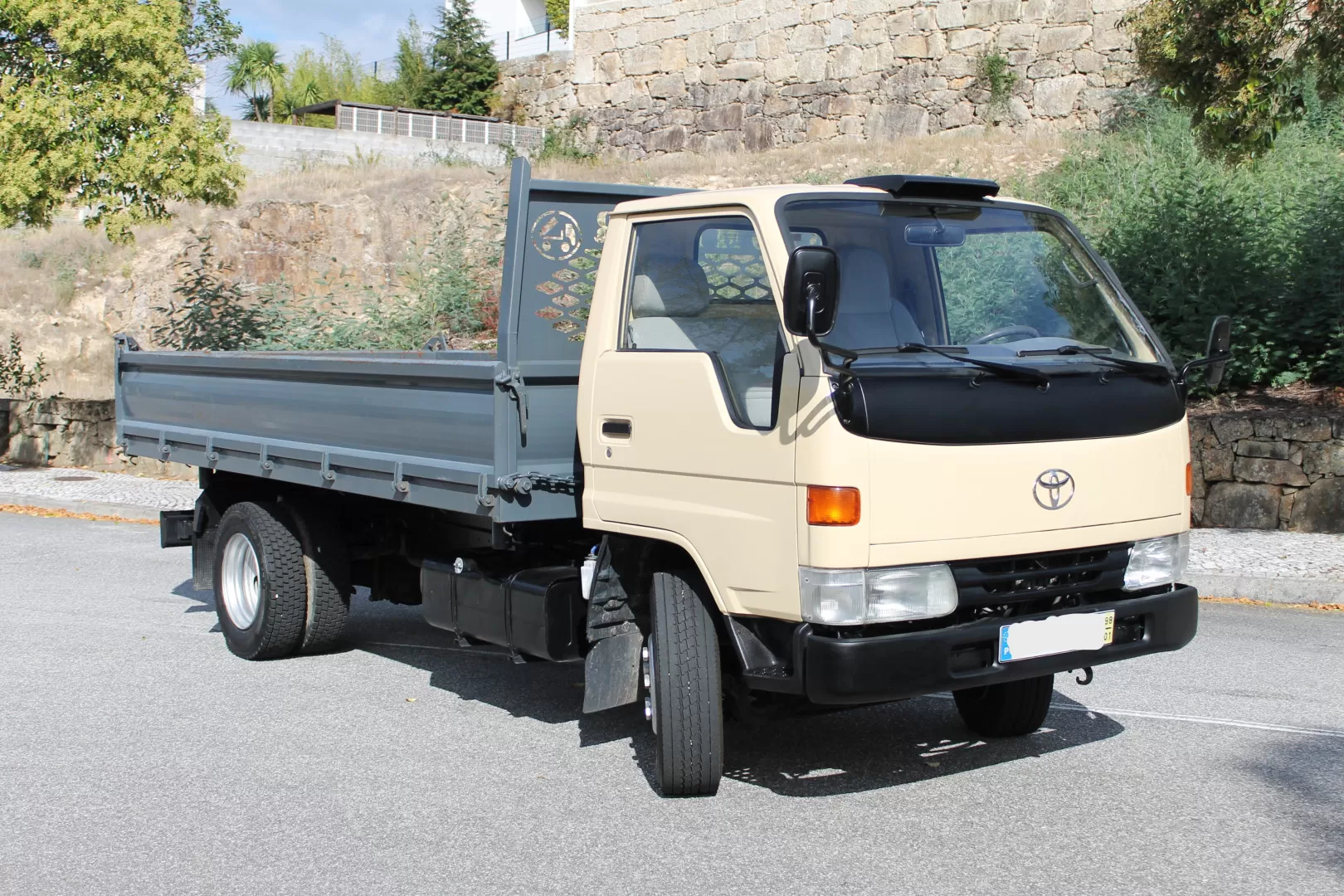 Toyota  Dyna 280 - foto 4