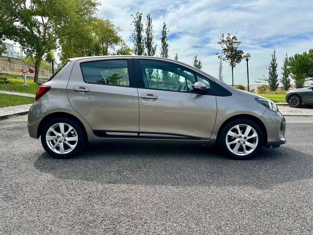 Toyota Yaris 1.0 VVT-i Comfort - foto 5