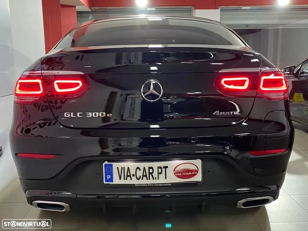 Mercedes-Benz GLC 300  E 4matic 9g  Tronic Edition Amg Line - foto 5
