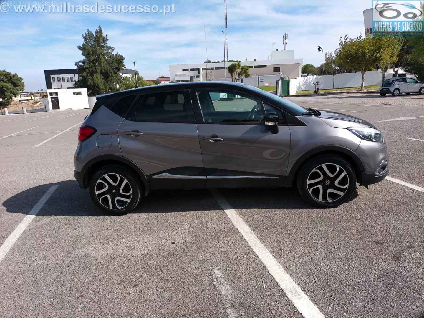 Renault Captur 1.5 dCi Exclusive - foto 4
