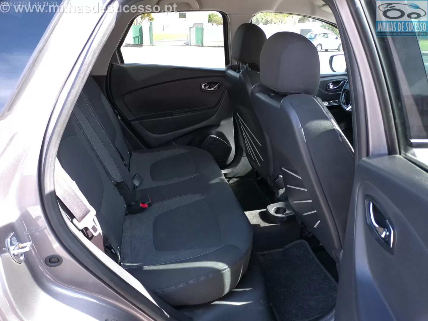 Renault Captur 1.5 dCi Exclusive - foto 7