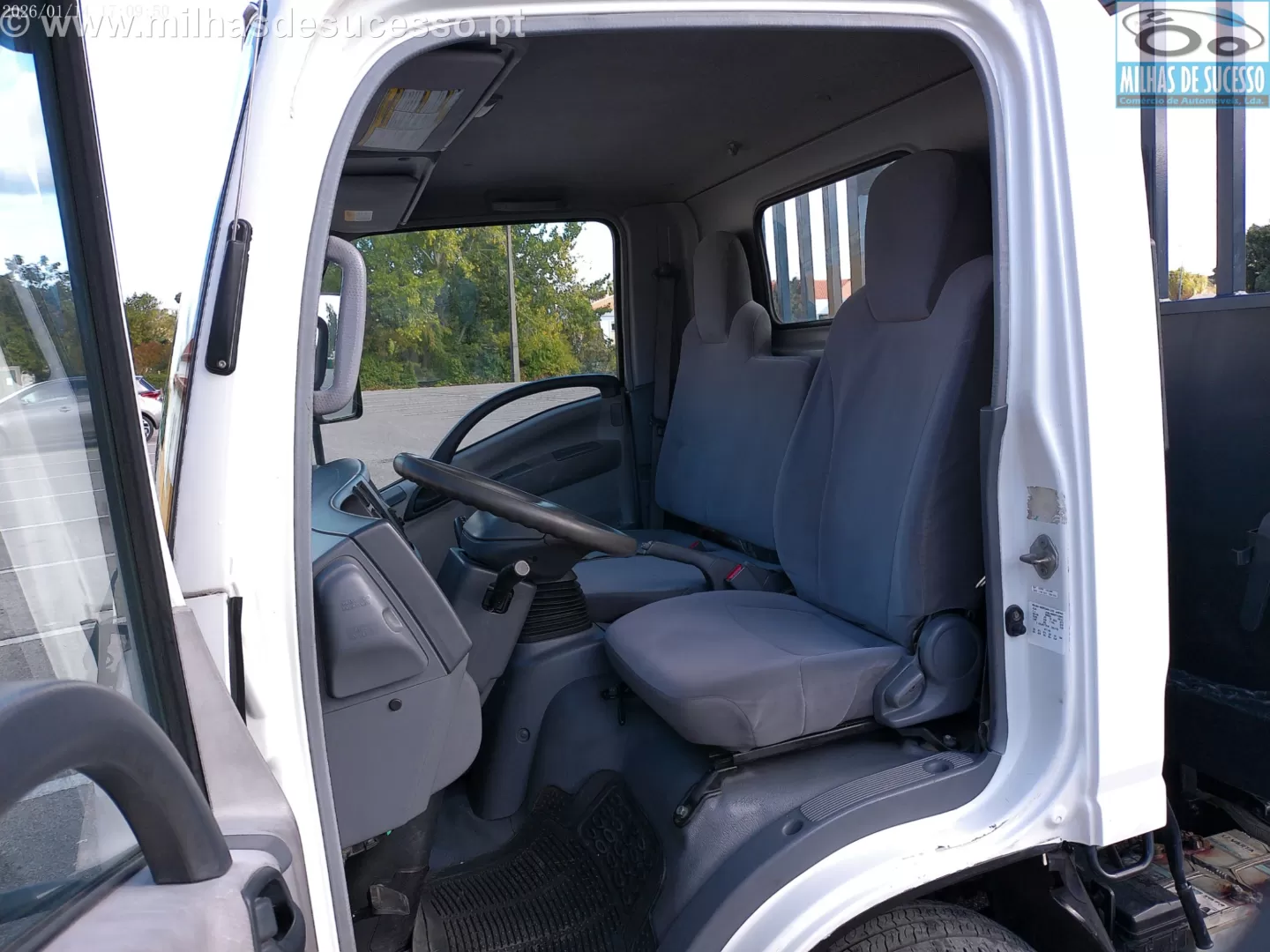 Isuzu Outro NLR 85 3.0 (ED5AYE E4) - foto 6