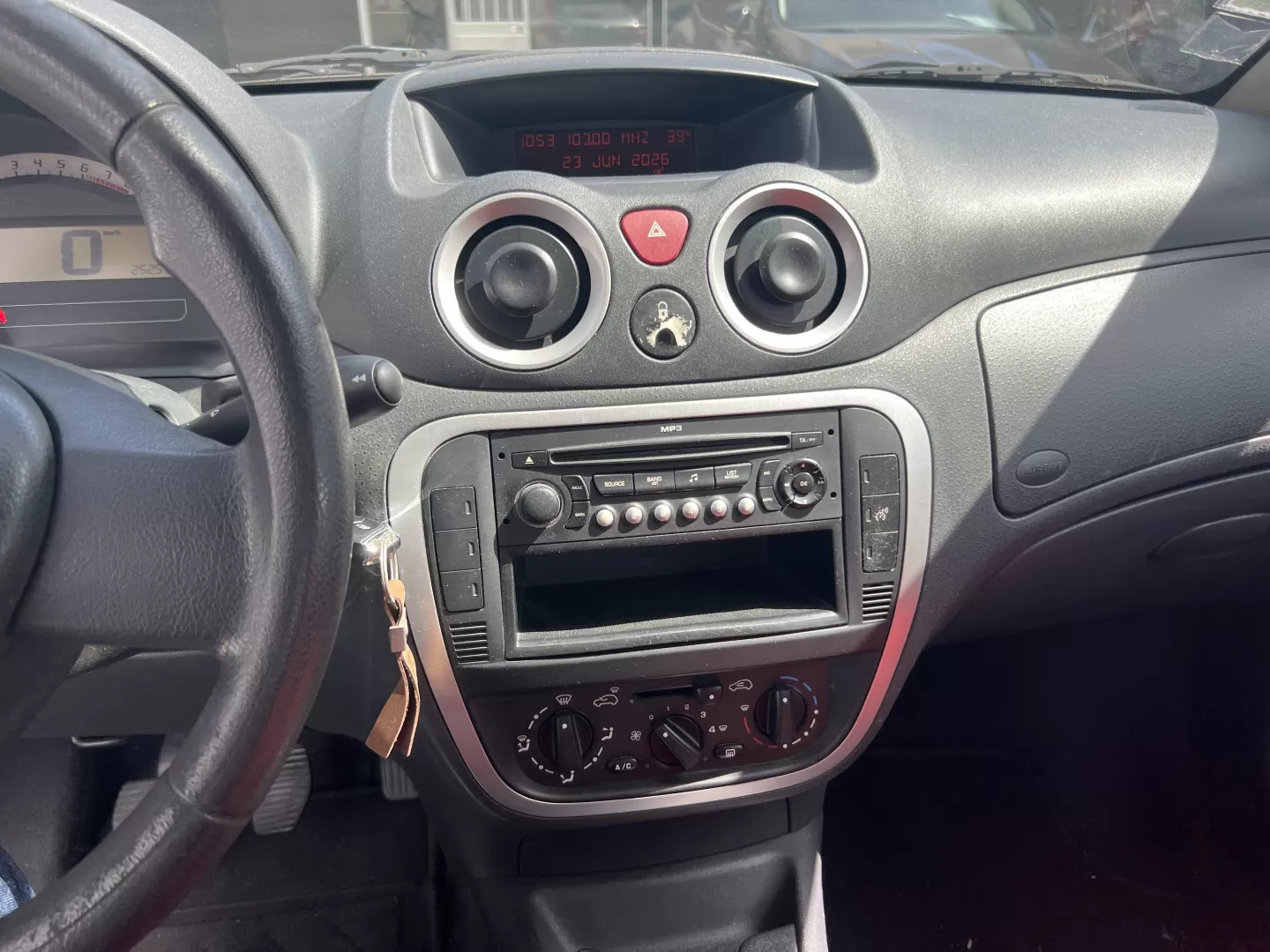 Citroën C2 1.1 SX - foto 8