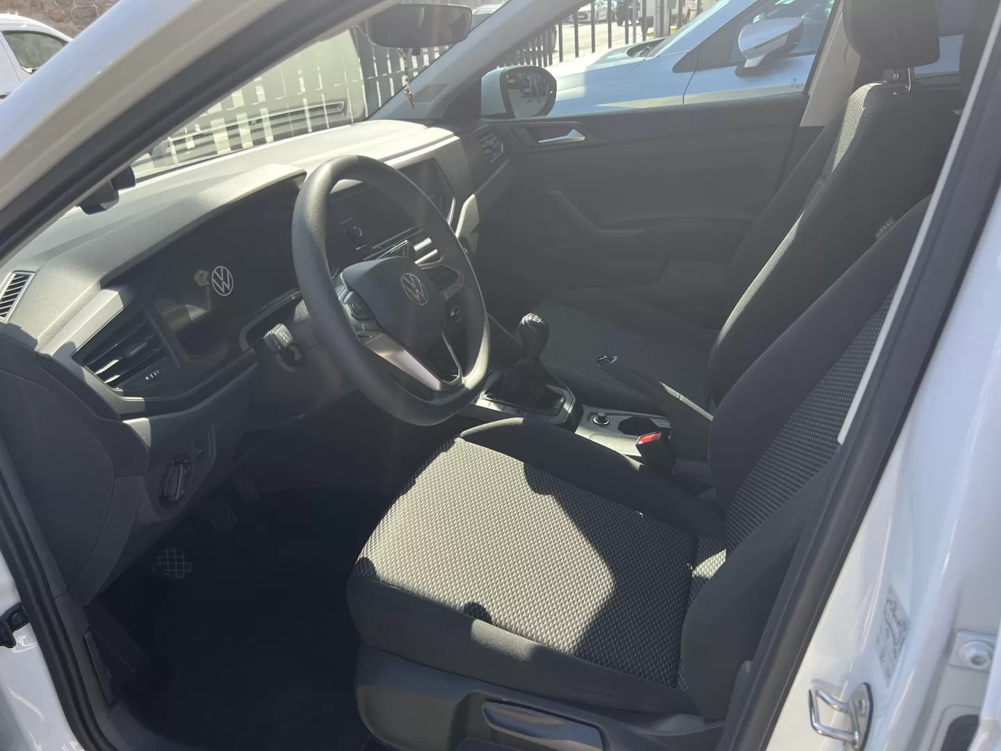 VW Taigo 1.0 TSI Urban Style - foto 7