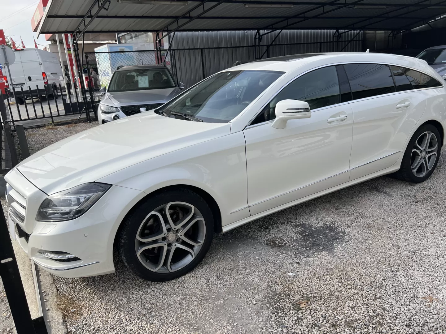 Mercedes-Benz CLS 250 CDi BlueEfficiency Shooting Brake - foto 2