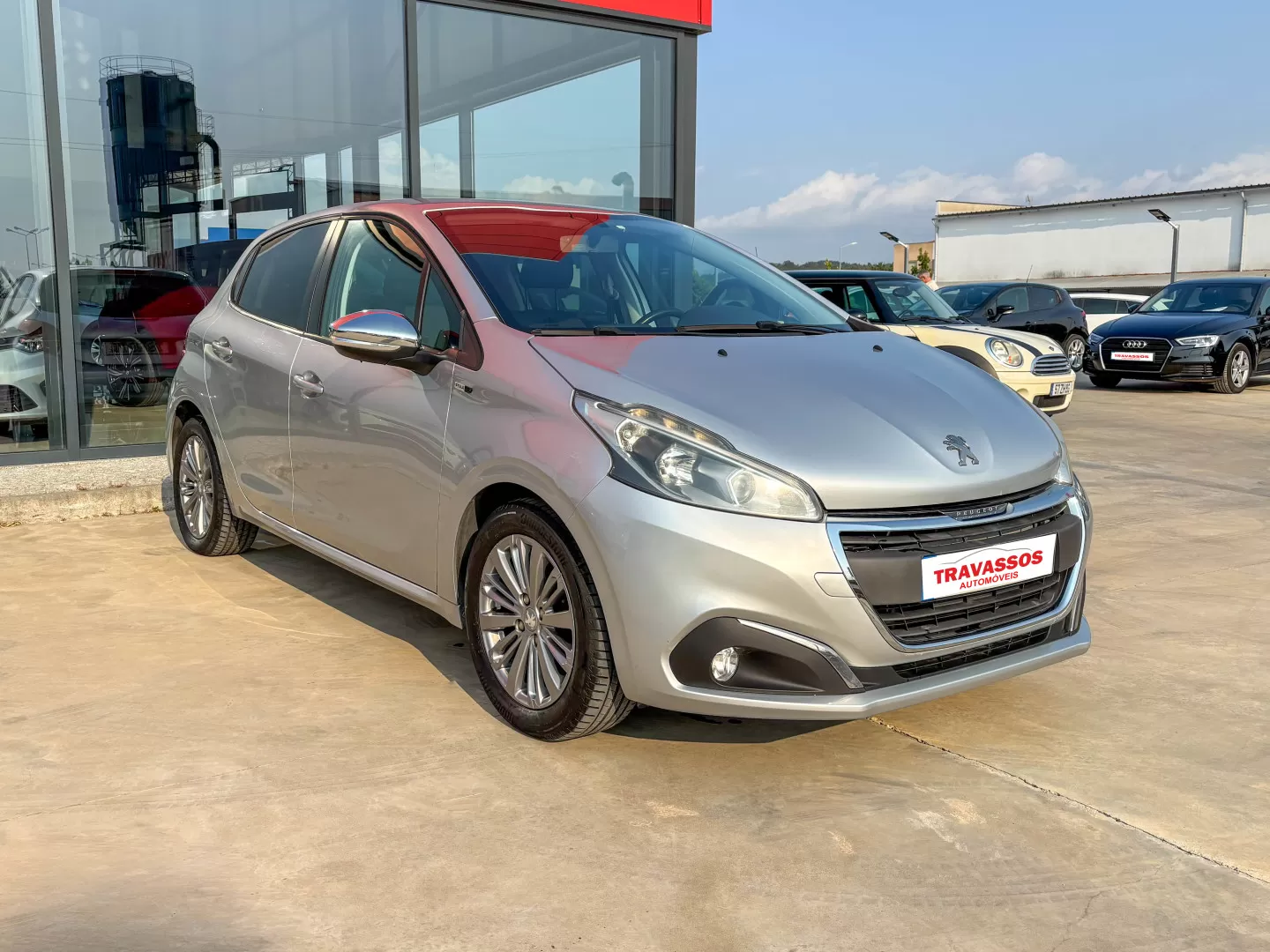 Peugeot 208 1.2 PureTech Style - foto 3