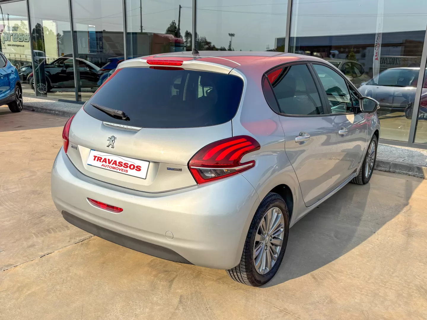 Peugeot 208 1.2 PureTech Style - foto 7
