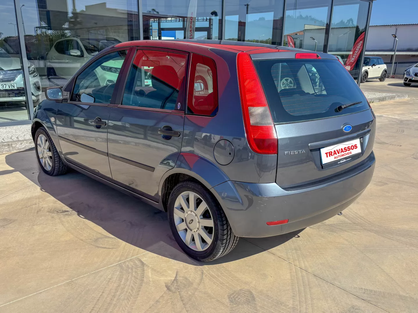 Ford Fiesta 1.25 Ghia - foto 4