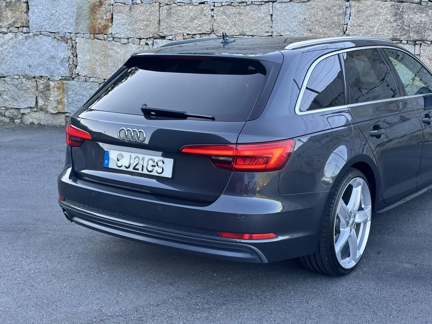 Audi A4 Avant 2.0 TDI S-line - foto 7