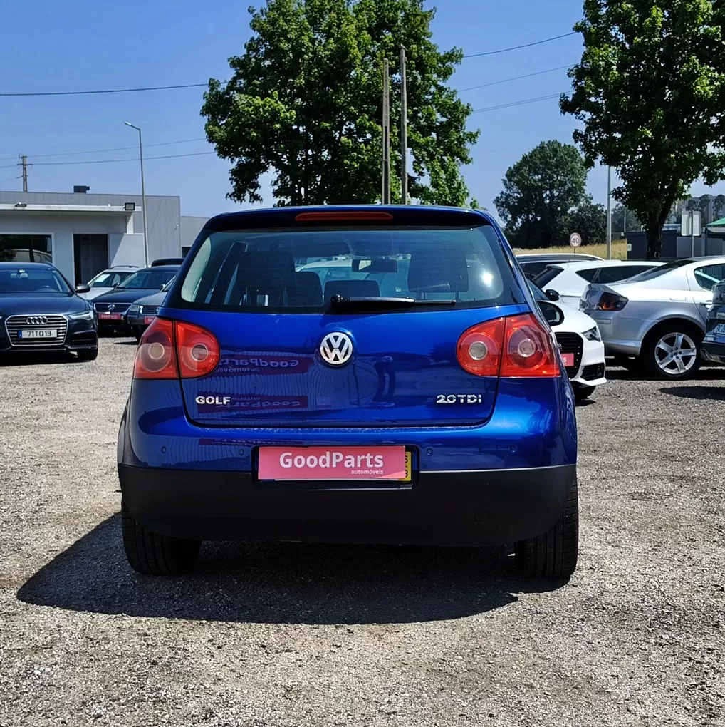 VW Golf 2.0 TDi Sport - foto 7