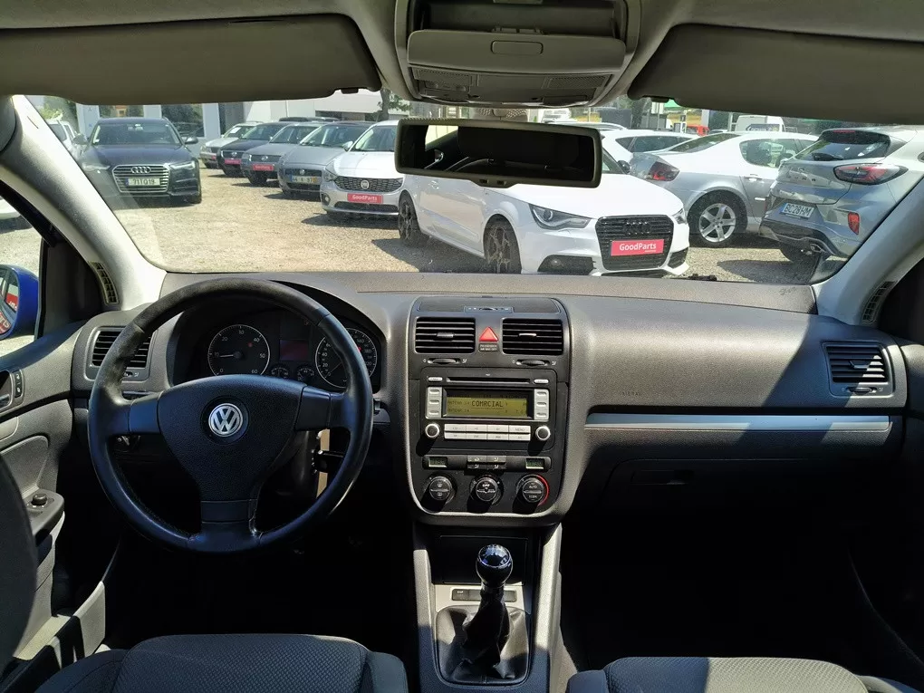 VW Golf 2.0 TDi Sport - foto 3