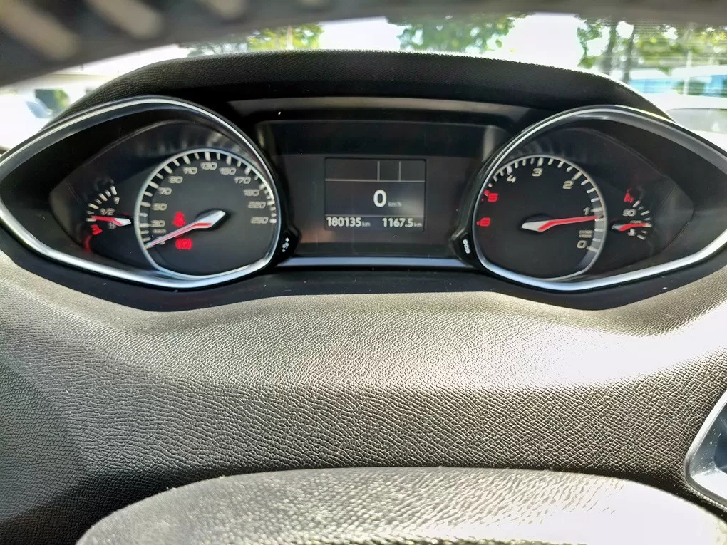 Peugeot 308 SW 1.6 BlueHDi Style - foto 4