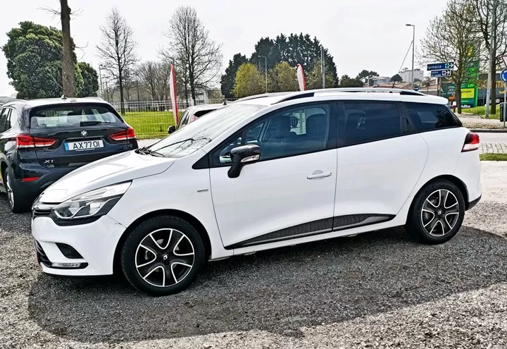 Renault Clio Sport Tourer 0.9 TCe Limited Edition - foto 2