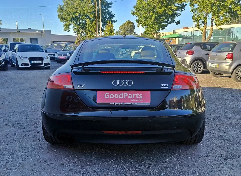 Audi TT Coupé 2.0 TDI quattro - foto 7
